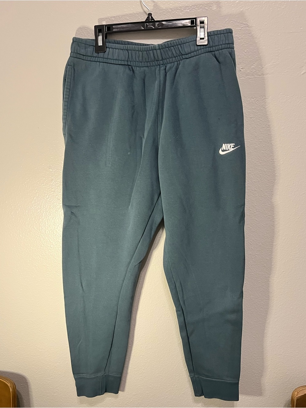 Nike Teal Jogger Sweatpants, Size M, Does have some staining on the front